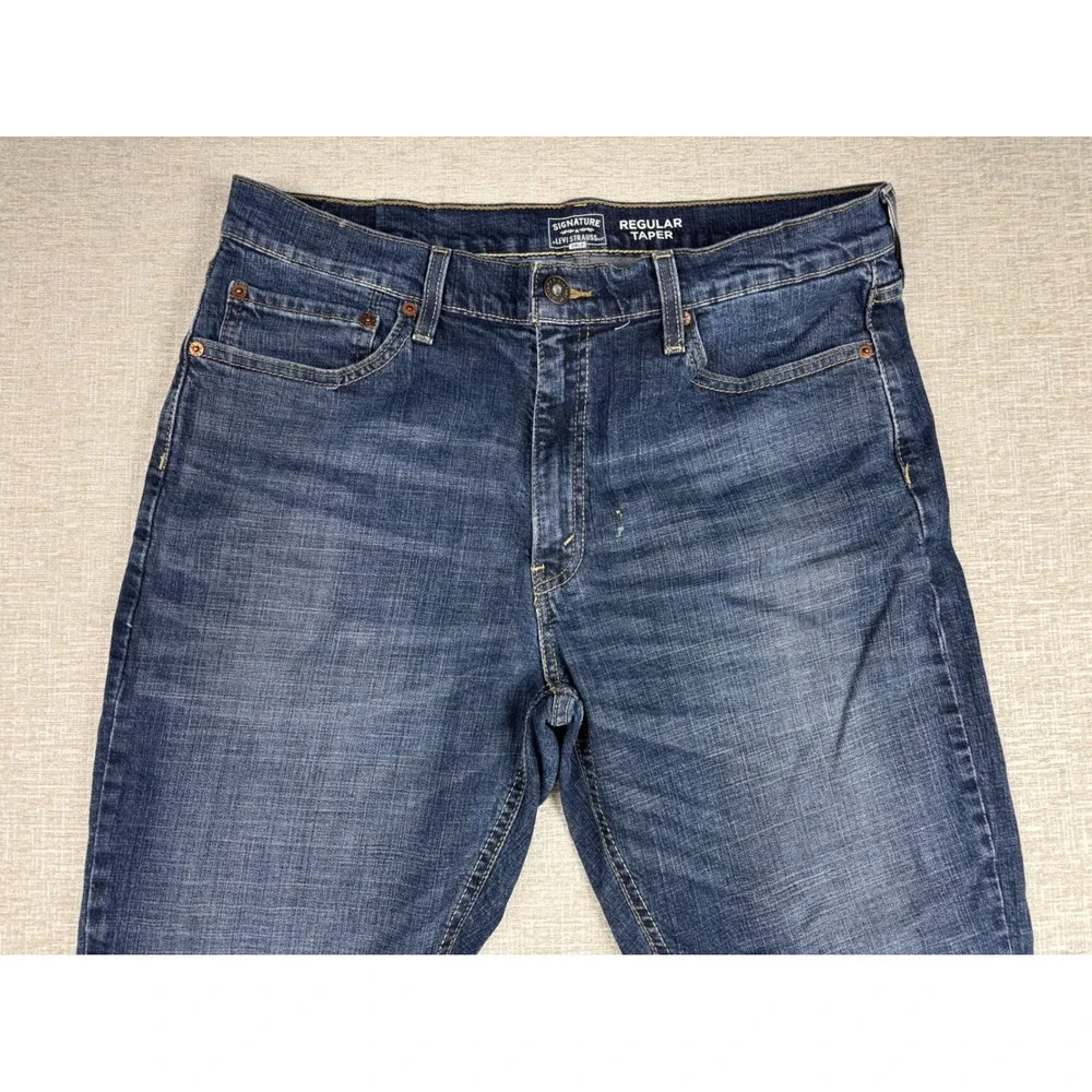 Signature Levi Strauss Men's 36x29 Gold Label Regular Taper Blue Dark Wash Jeans